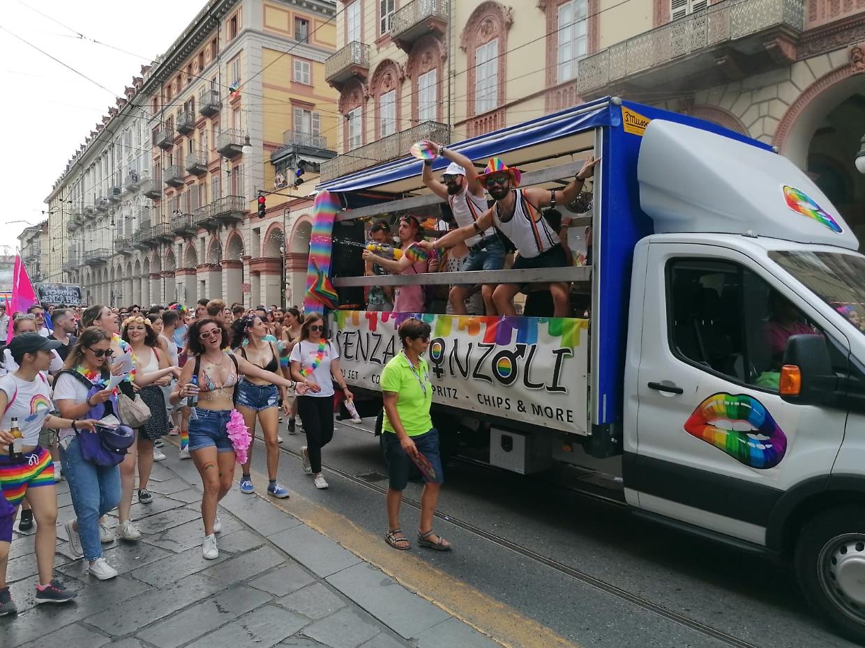 Senza Fronzoli al Pride del 2022