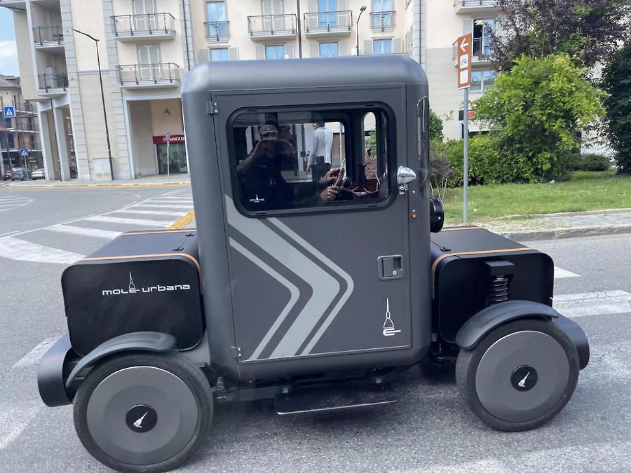 Arriva la microcar di design Mole Urbana, cuore elettrico e anima chic