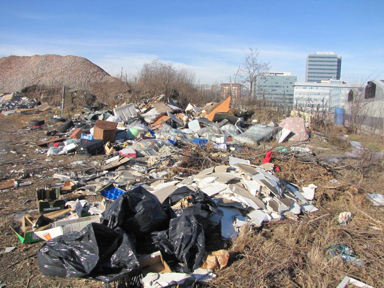 Discariche di strada Basse di Stura