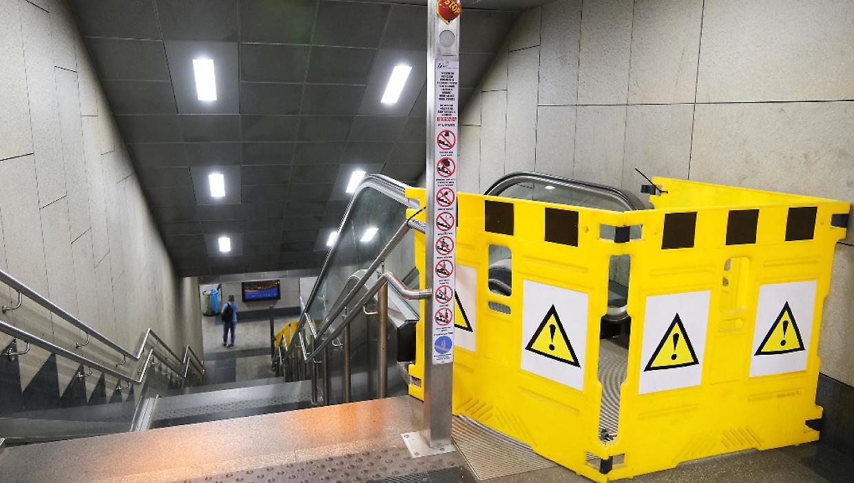 Scale mobili guaste a Porta Susa. A Torino molti impianti sono ko