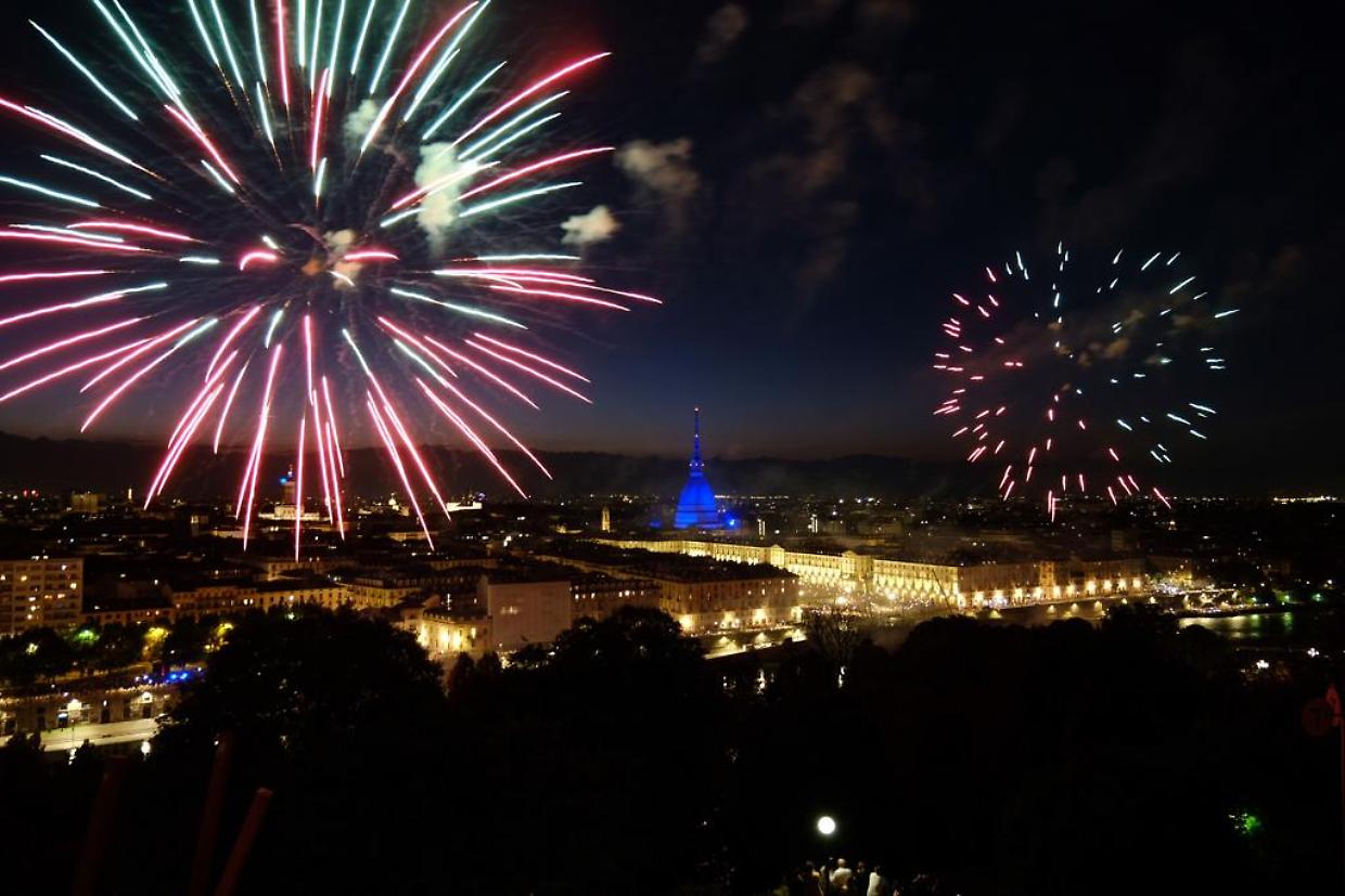 E se invece dei fuochi artificiali facessimo un grande concerto?
