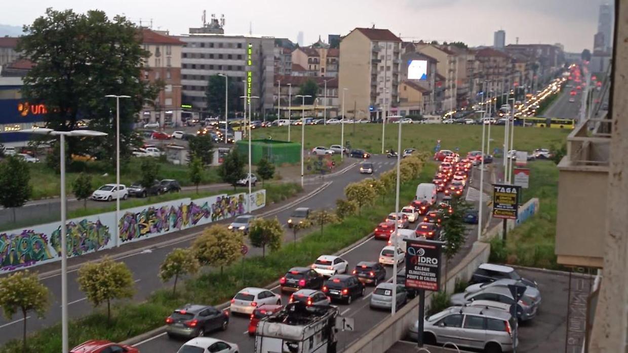 Traffico piazza Baldissera