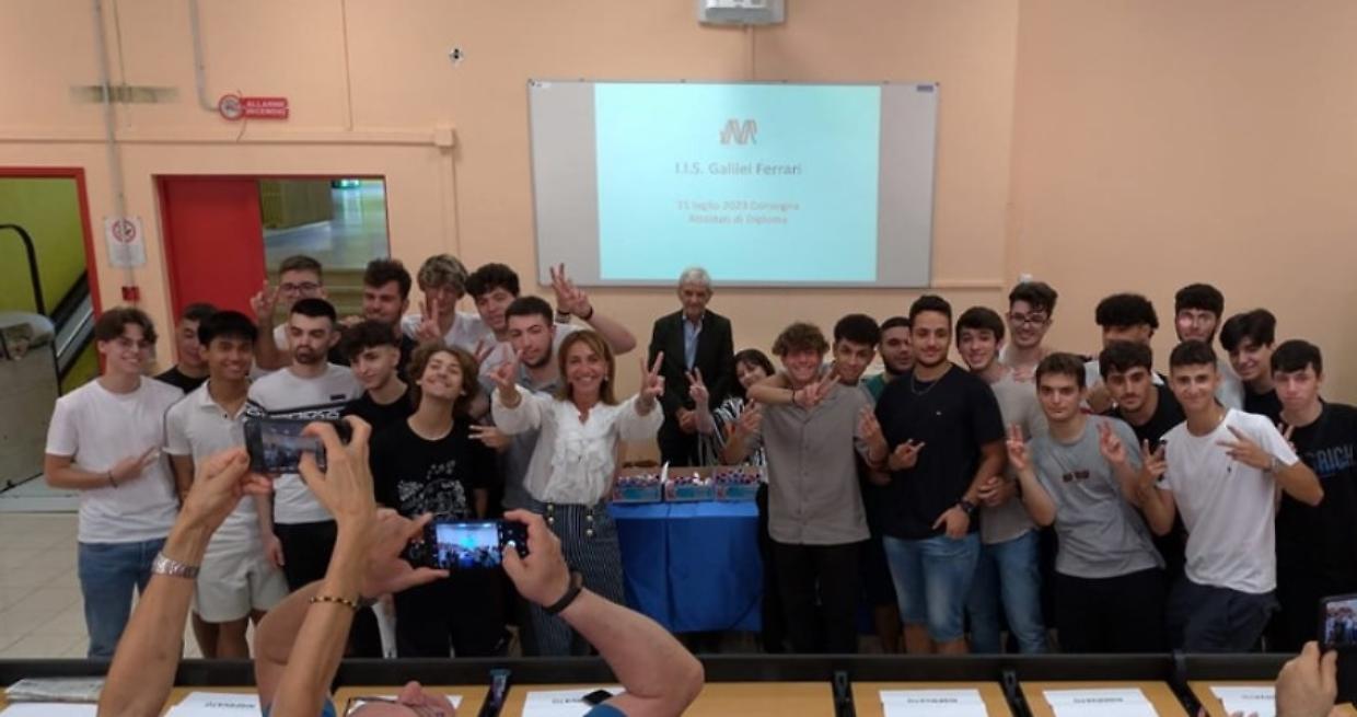 I primi "studenti-lavoratori" d'Italia si diplomano a Torino