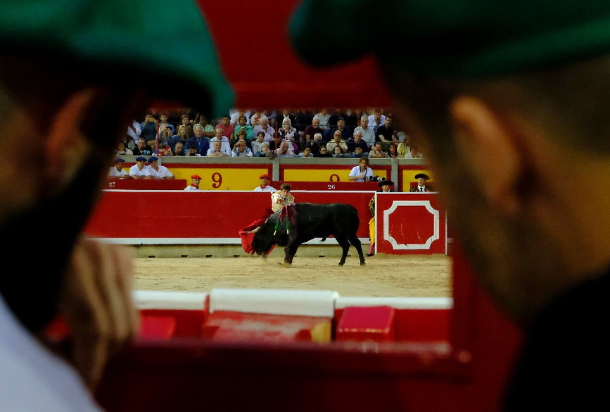 Cento anni fa, la "prima volta" di Hemingway alla Festa di San Firmino a Pamplona