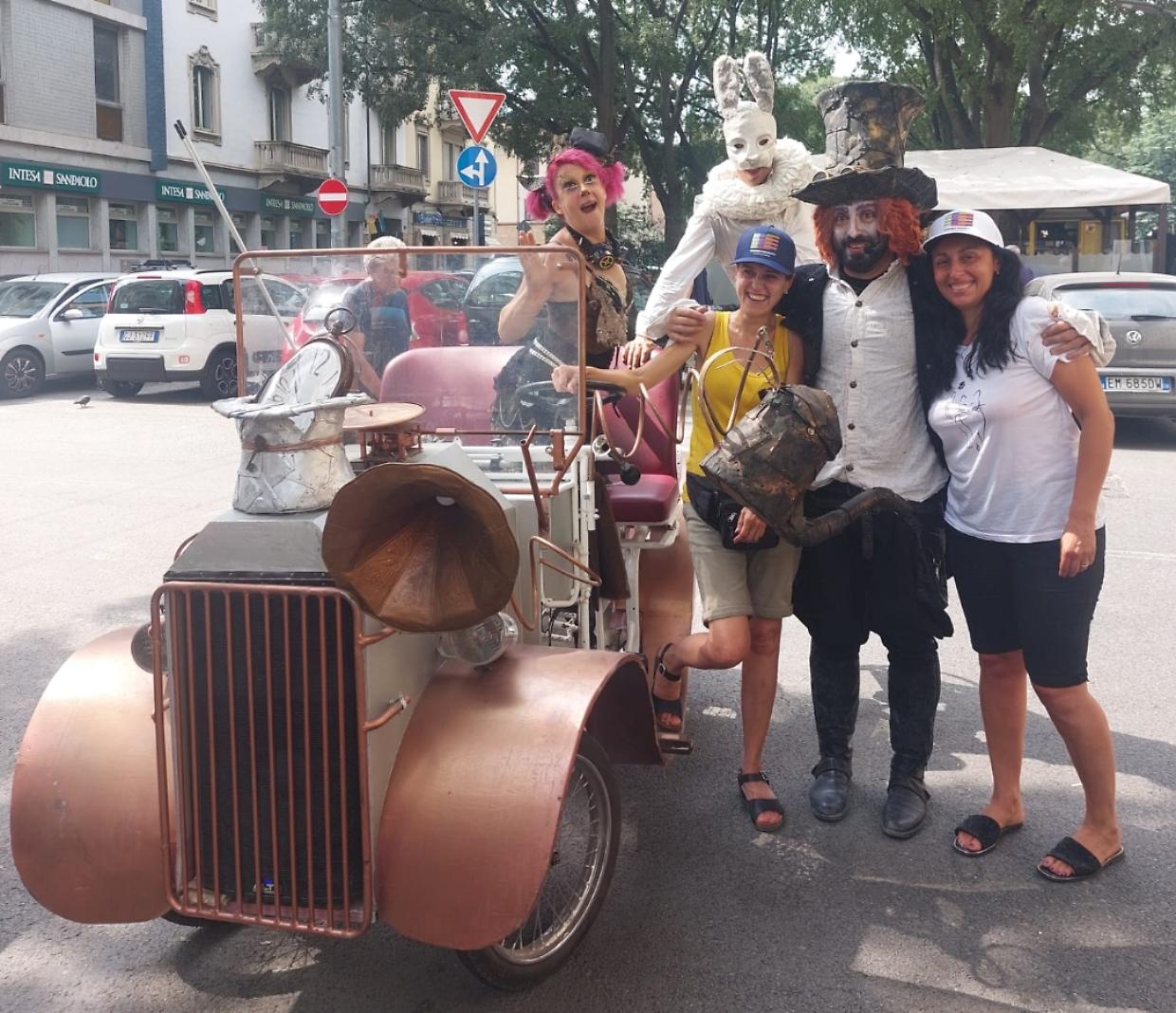 Spettacoli itineranti e musica per rilanciare i mercati di Torino