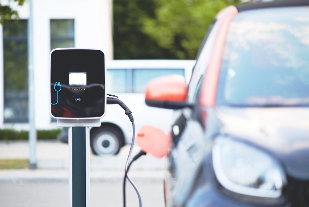 L’auto elettricasupera i diesel 