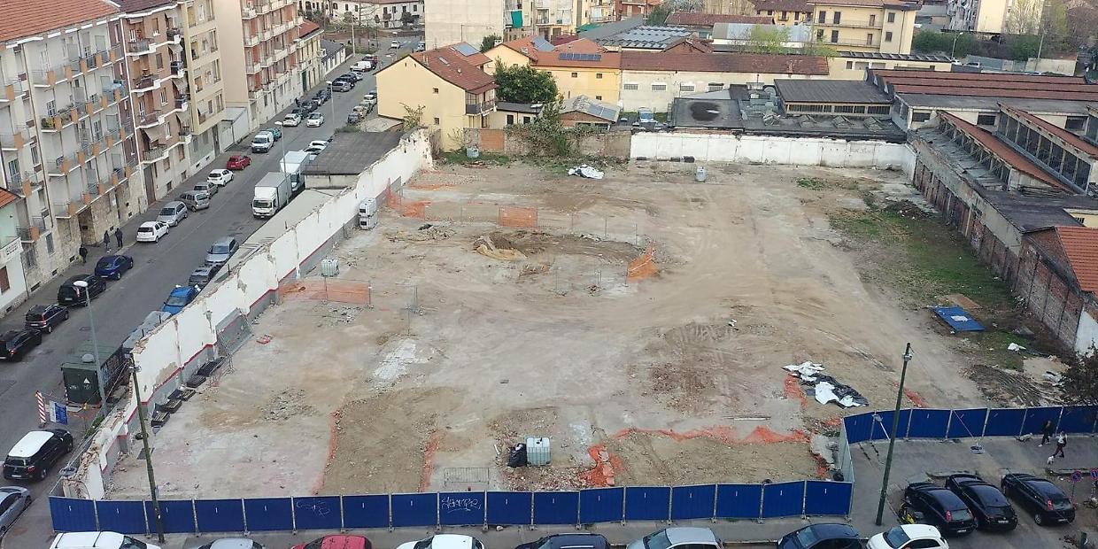 Il cantiere per il nuovo supermercato Aldi in via Borgaro