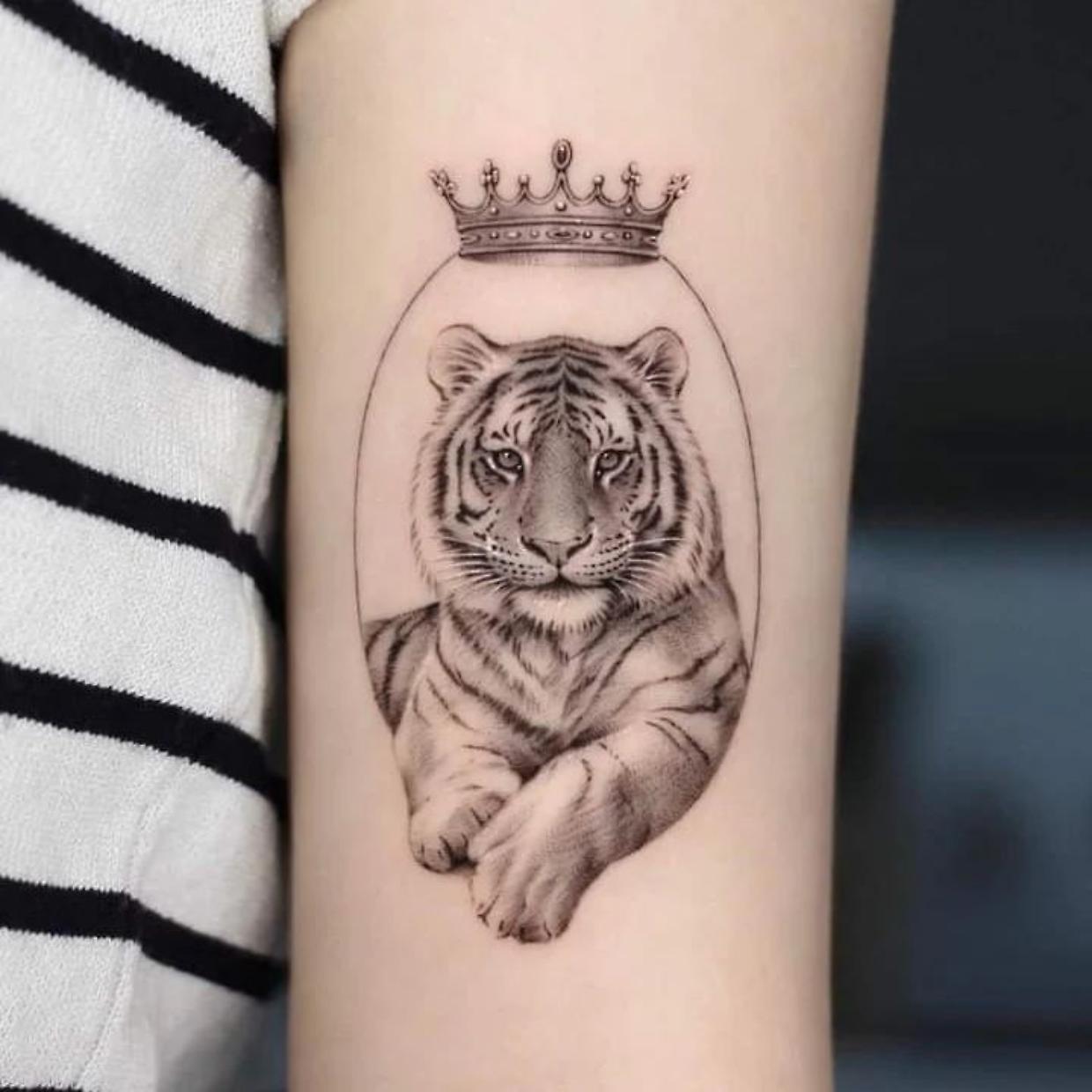 Arte su pelle: il tocco unico di Claudia Bottazzi nel mondo del tatuaggio realistico