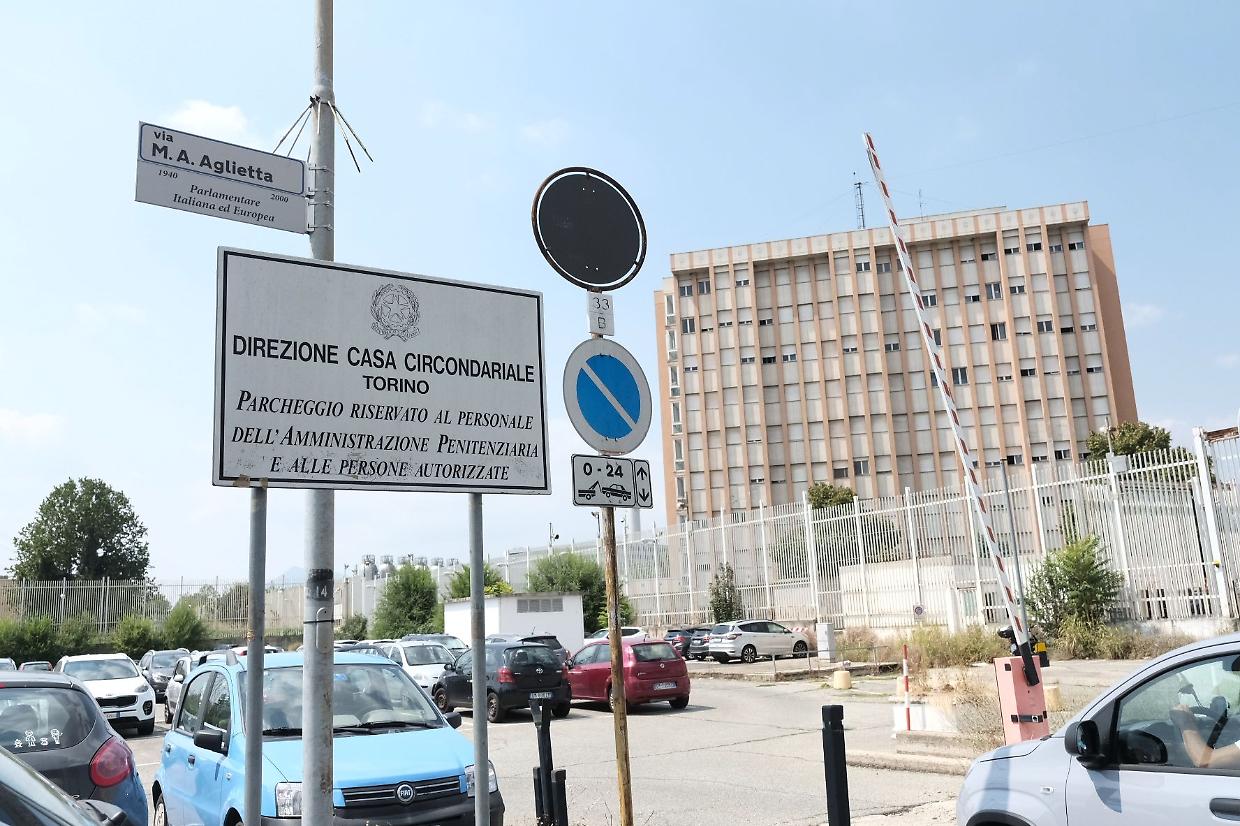 Veglia al carcere delle Vallette: Europa Radicale denuncia sovraffollamento e suicidi