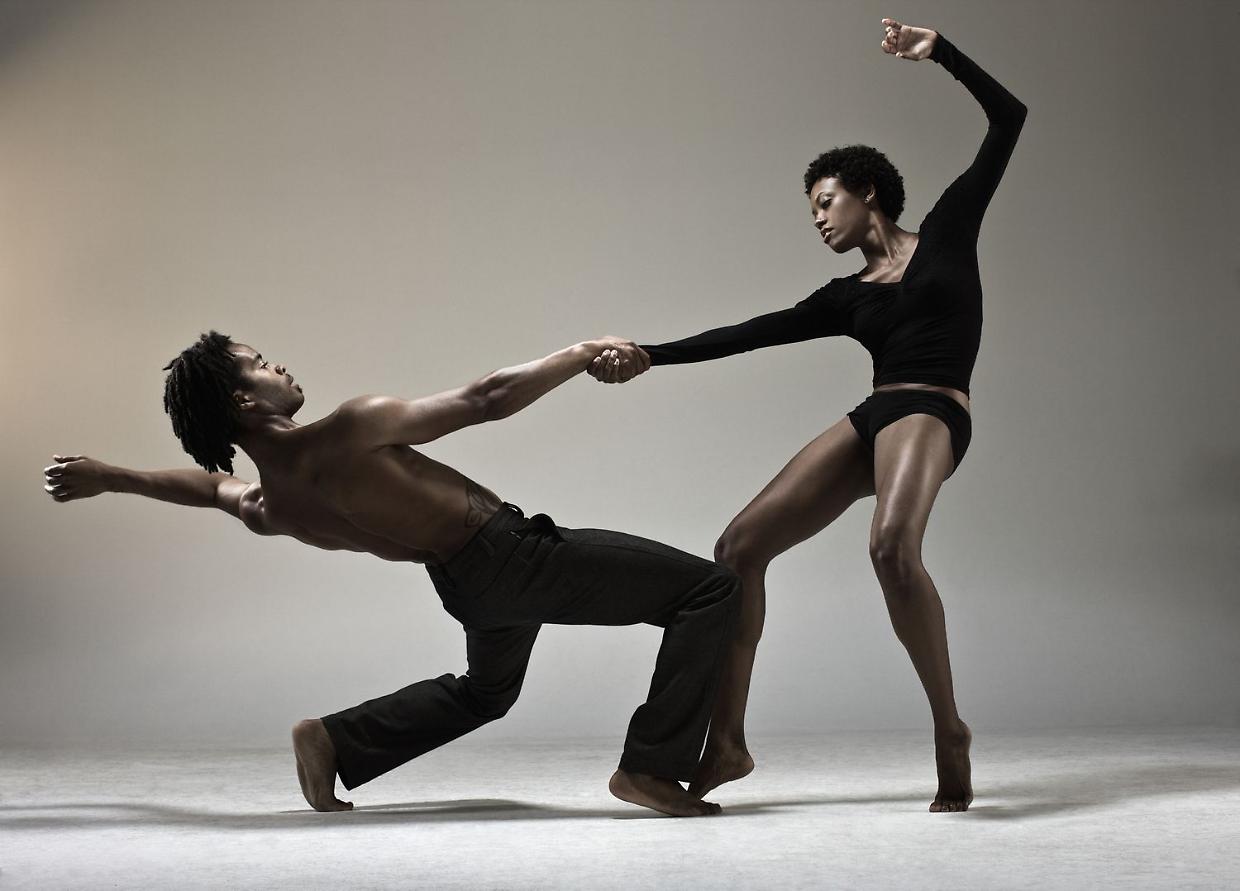 Nelle tre estati di Stephen (e Del), la morte si sconfigge danzando in "two steps"