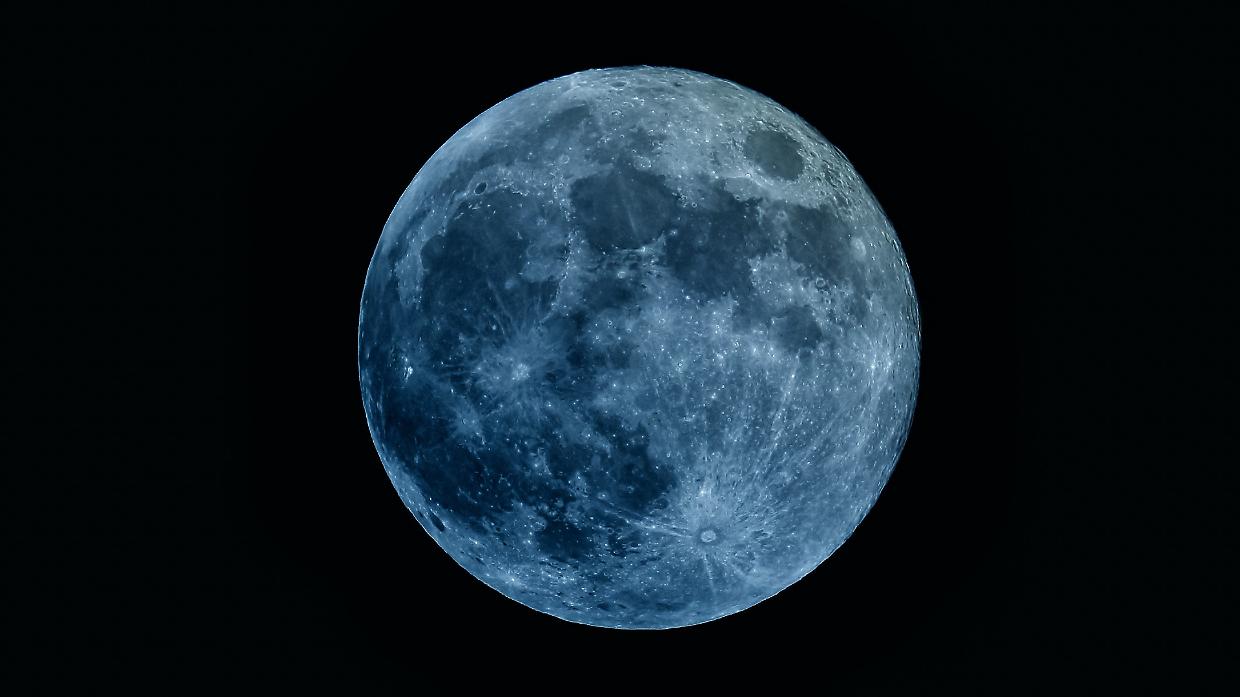 La Super Luna Blu