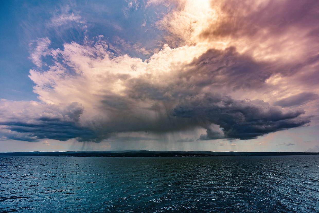 Medicane e downburst: cosa sono e cosa sta succedendo al clima