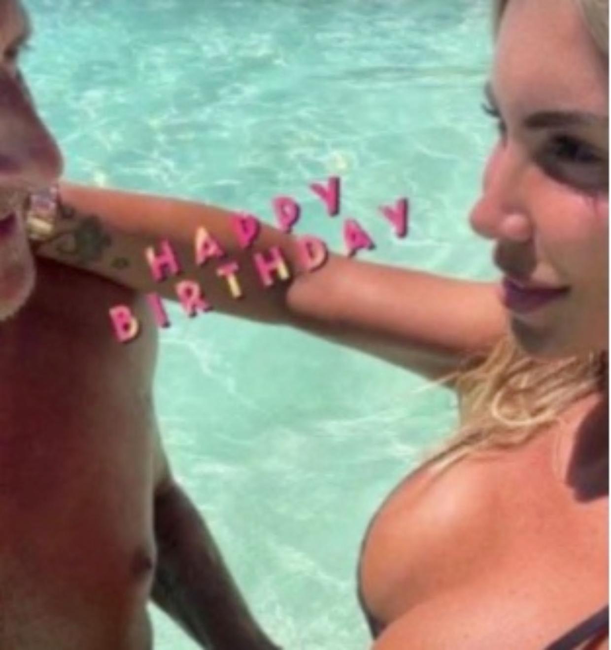 Dolce dedica e festa a DubaiNoemi, compleanno speciale