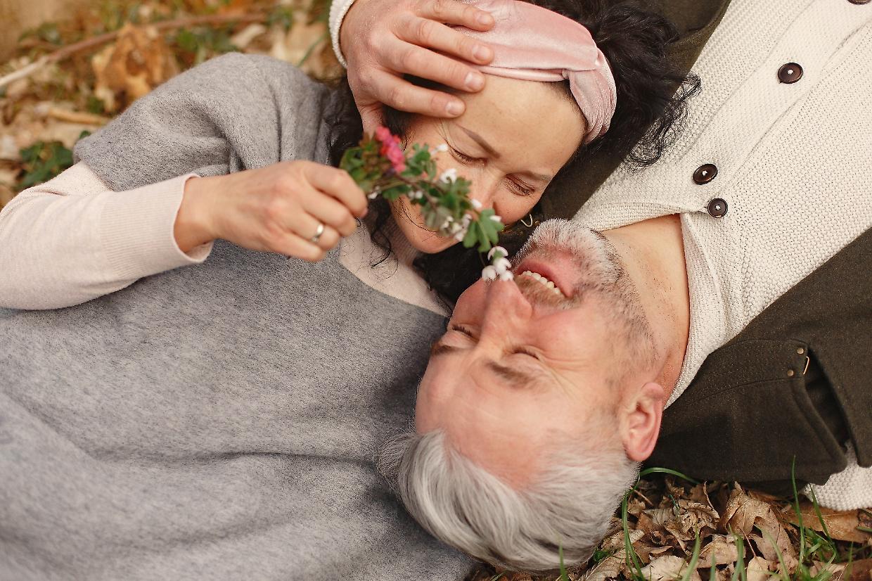 Innamorarsi oggi: come le Agenzie Matrimoniali resistono al test del tempo