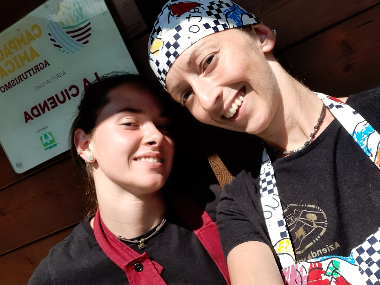 Alice e Giulia: "La nostra vita in alpeggio a custodire la biodiversità»