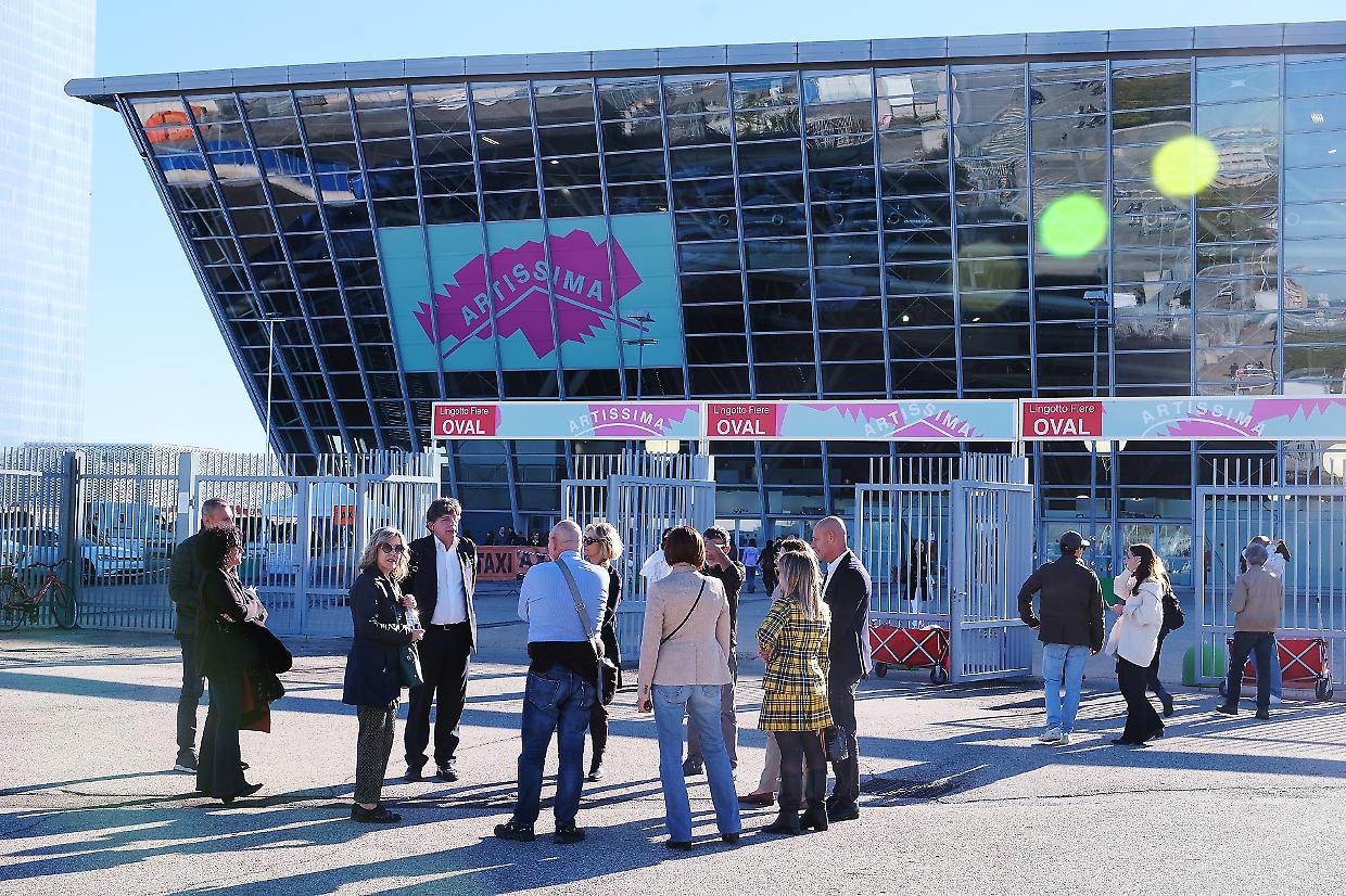 Trent'anni di Artissima: all'Oval l'invasione delle gallerie da tutto il mondo