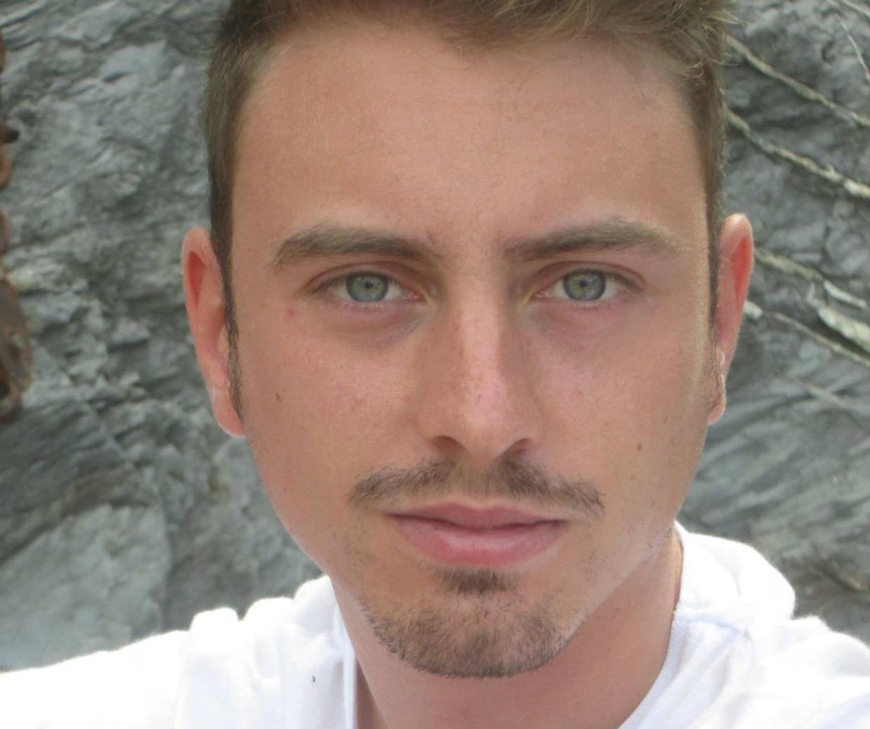 Tragico incidente stradale: motociclista di Chivasso muore a 30 anni