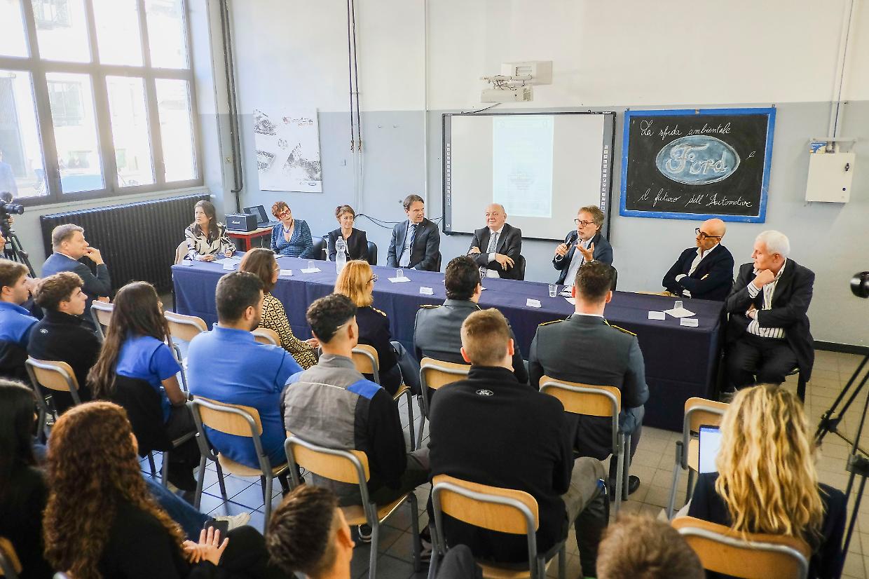 Simulatori elettrici e meccanici Ford: così il Birago celebra i suoi 100 anni