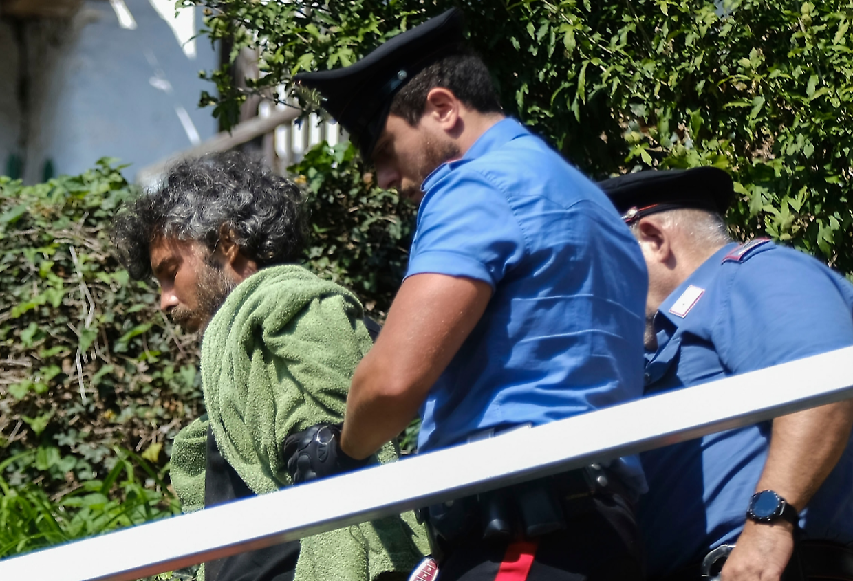 Il suo libro, Satana, le mancate cure: perchè il killer di Giaveno ha massacrato il vicino di casa
