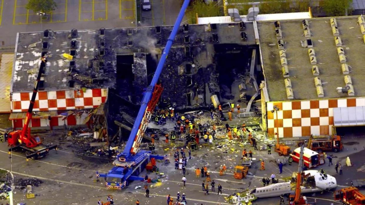 Il fatale volo per Copenaghen118 morti nel disastro di Linate