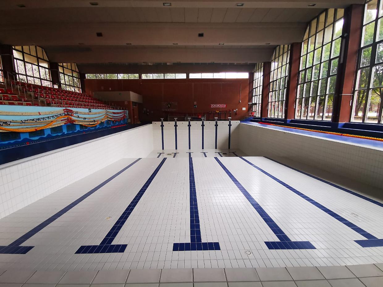 La vasca della piscina Parri