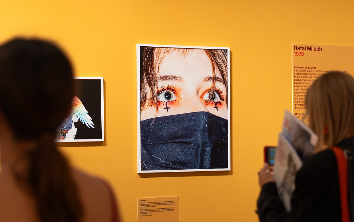 Donne che fotografano donne, da Saluzzo a Caraglio: 12 autrici della Magnum in mostra