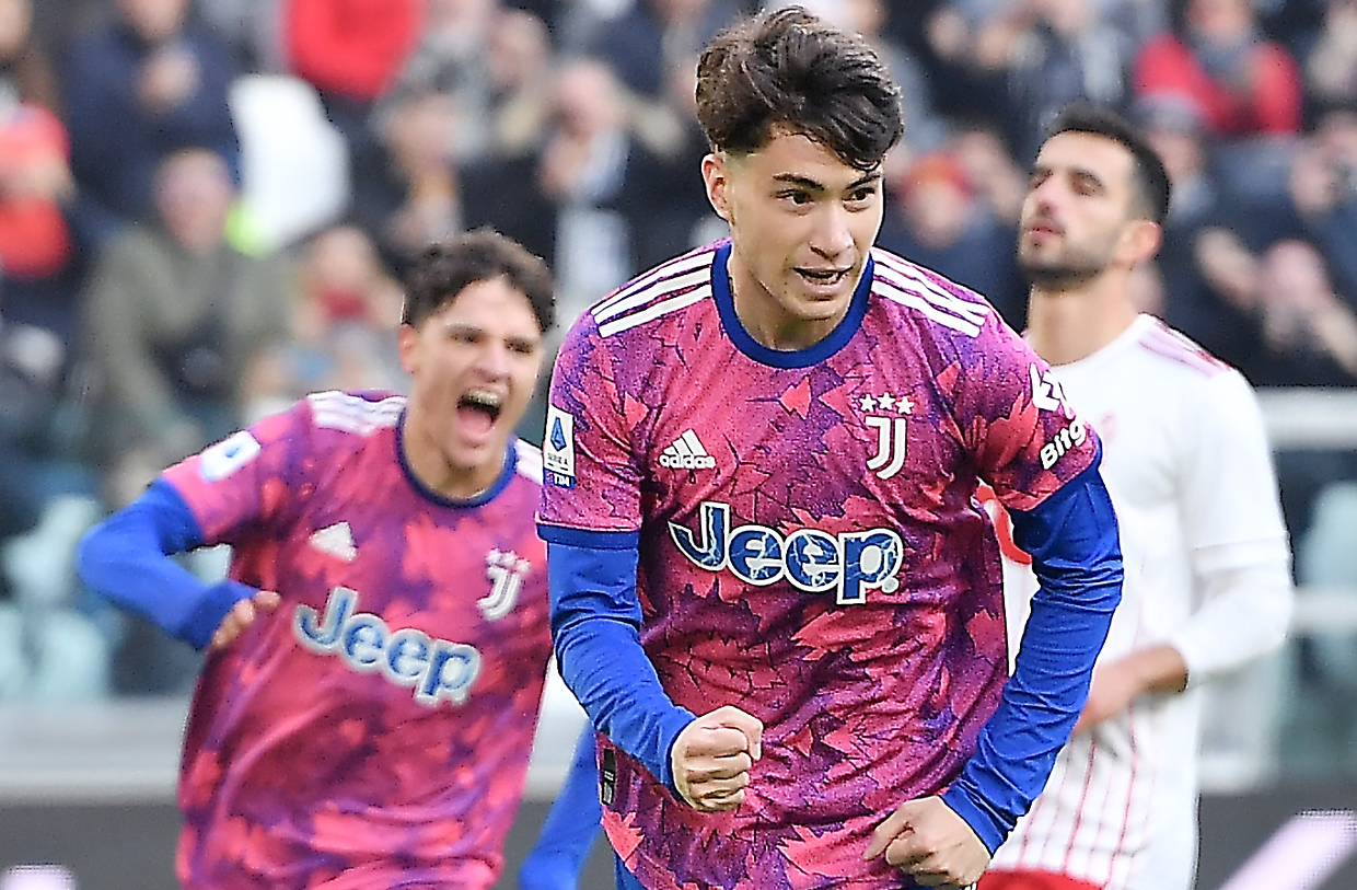 Da Spalletti alla Juve, tutti pazzi per Soulè. L'argentino che segna alla Dybala giovedì torna a Torino