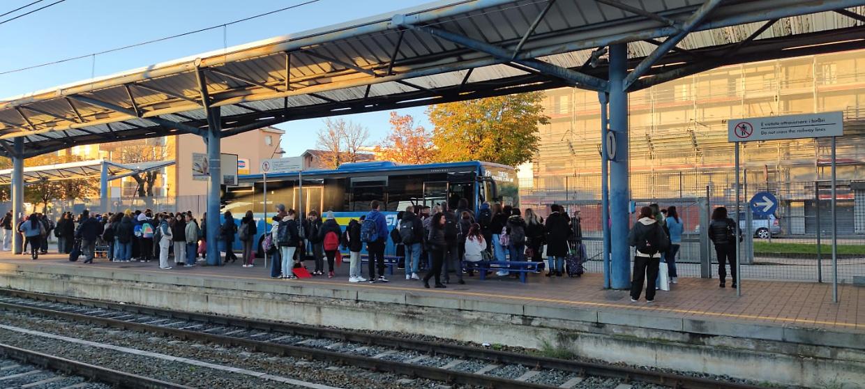 stazione rivarolo