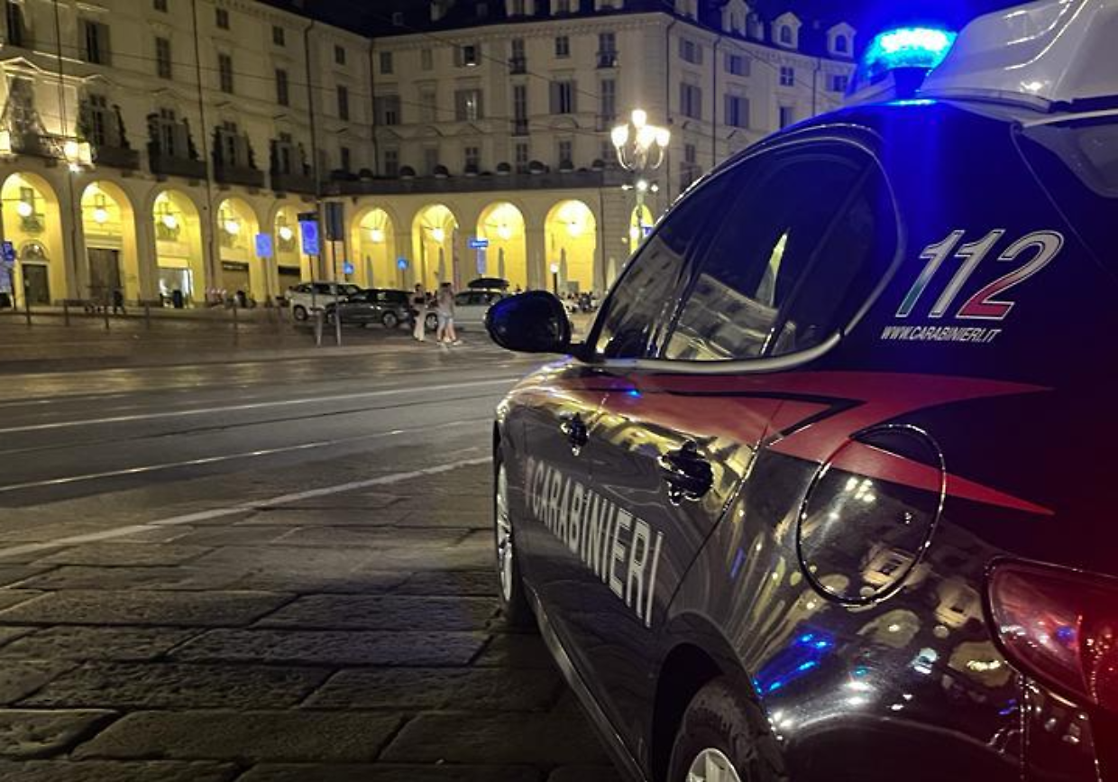 carabinieri piazza vittorio veneto