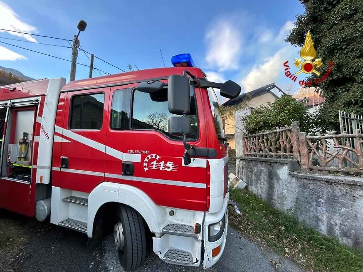 L'incendio in una abitazione