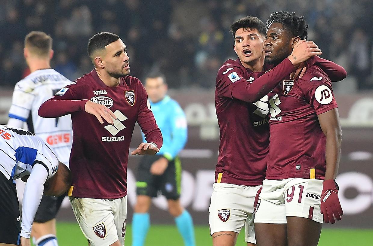 Antonio Sanabria, Raoul Bellanova e Duvan Zapata