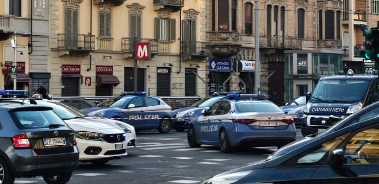 Allarme bomba in metro: cosa sta succedendo
