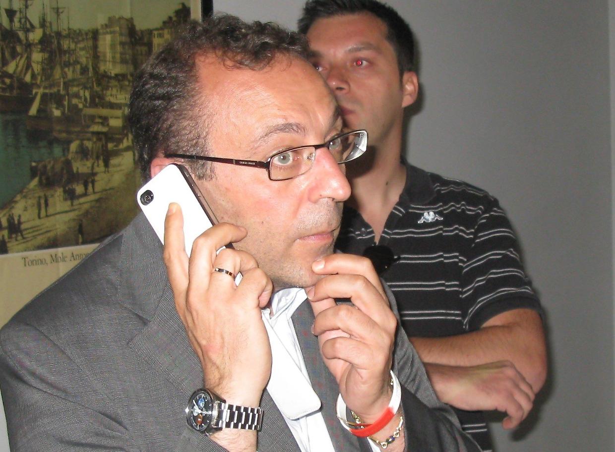 I pm non potevano intercettare il senatore: salta il processo