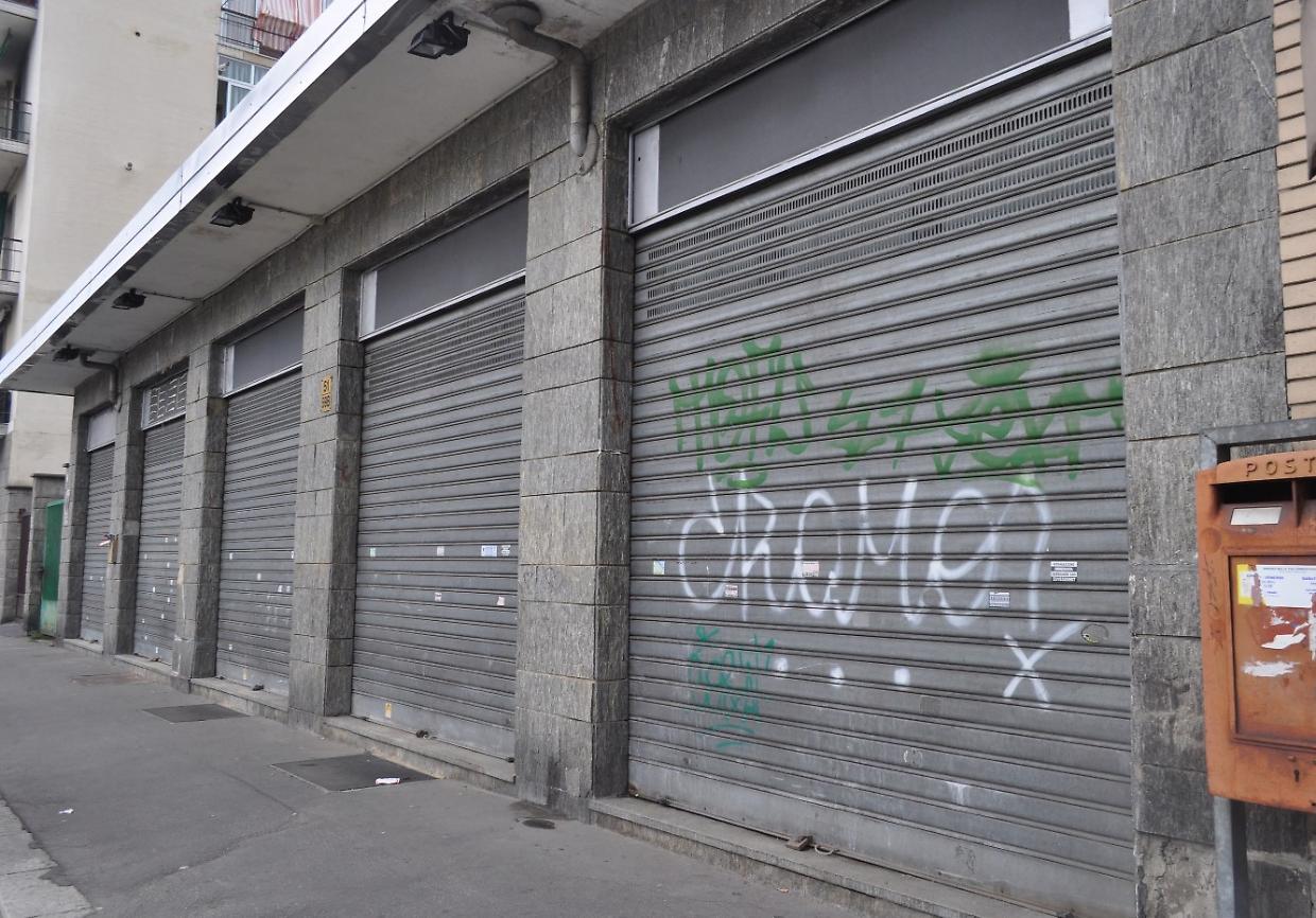 Chiuso un negozio su tre in dieci anni: La crisi senza fine dell’abbigliamento torinese