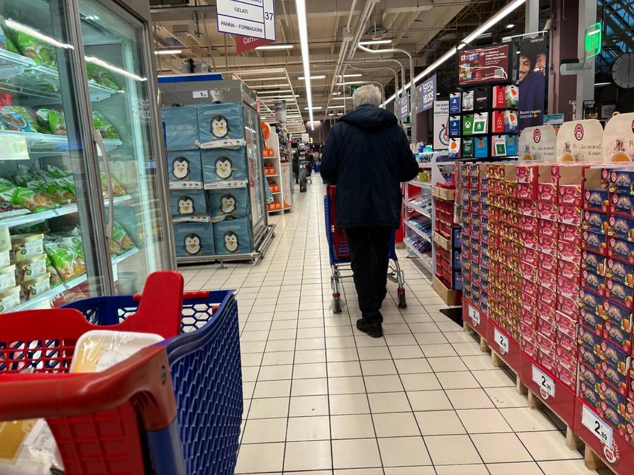 Carrefour dopo la cassa integrazione: "Mercato in crisi, ma non lasciamo Torino"