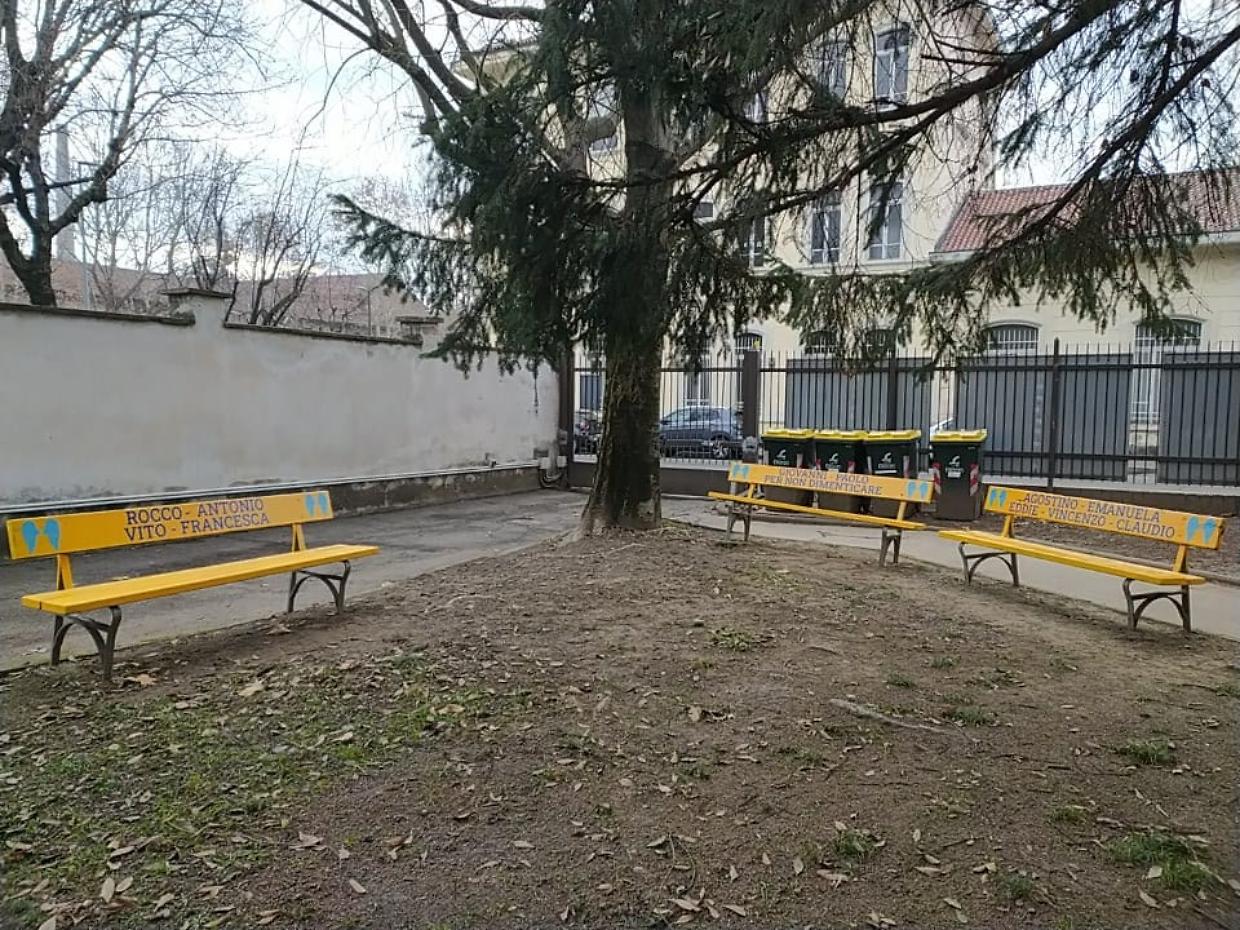 panchine memoria caduti stragi mafia