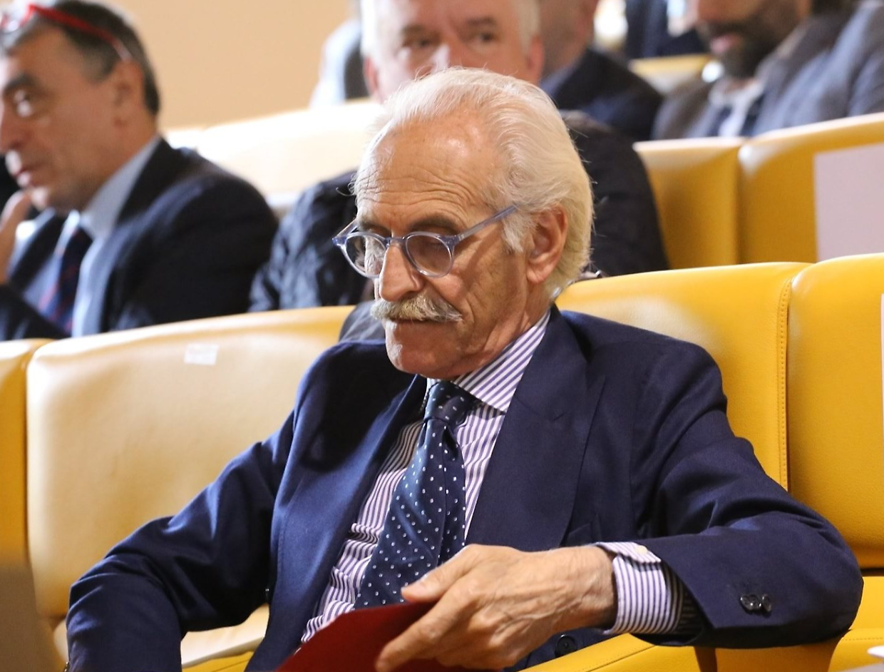  L'avvocato Roberto Trinchero è stato trovato senza vita nella sua casa di Torino, alla Crocetta