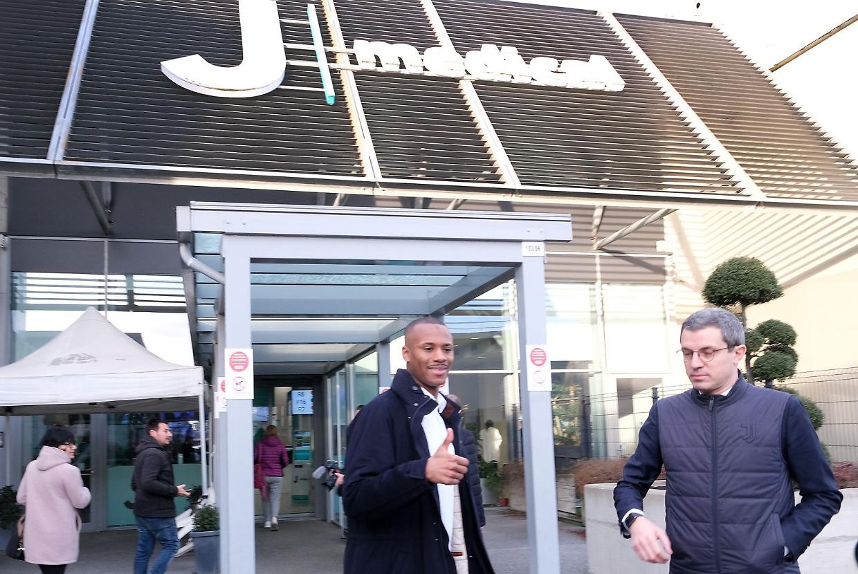 Juve, visite mediche per Tiago Djalò al J Medical