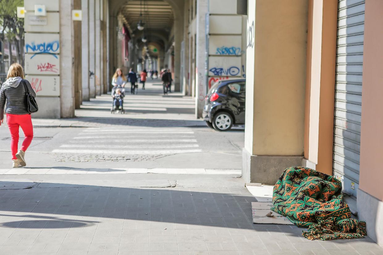 La morte nel gelo dell’indifferenza 