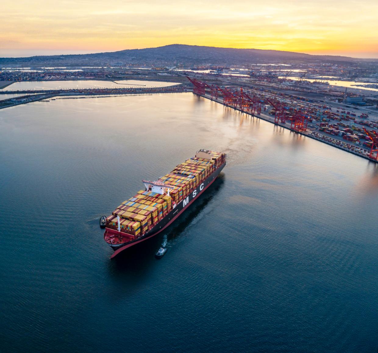 La crisi di Suez fa tremare l'economia torinese. Ecco perché