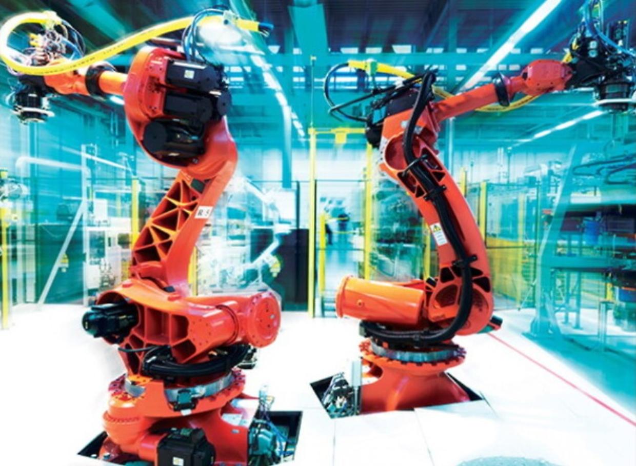 Pirelli punta sull’intelligenza artificiale: «50 milioni per la fabbrica di Settimo»