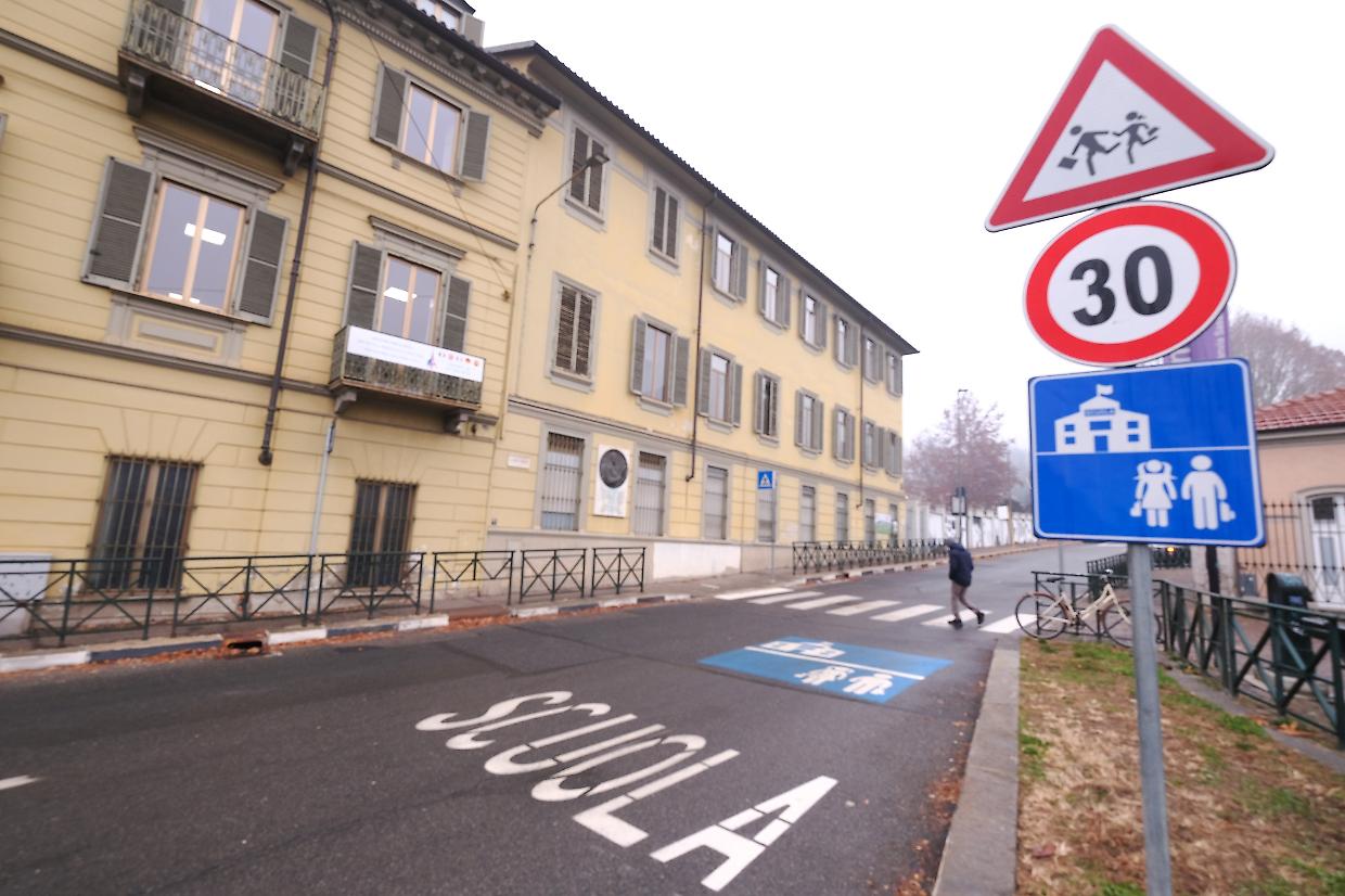 Più banchine e illuminazione per dire stop agli incidenti