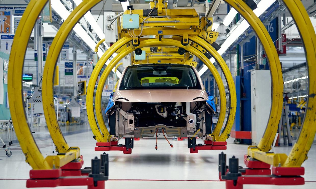 Ancora uno stop a Mirafiori: guasto elettrico e gli operai di nuovo tutti a casa