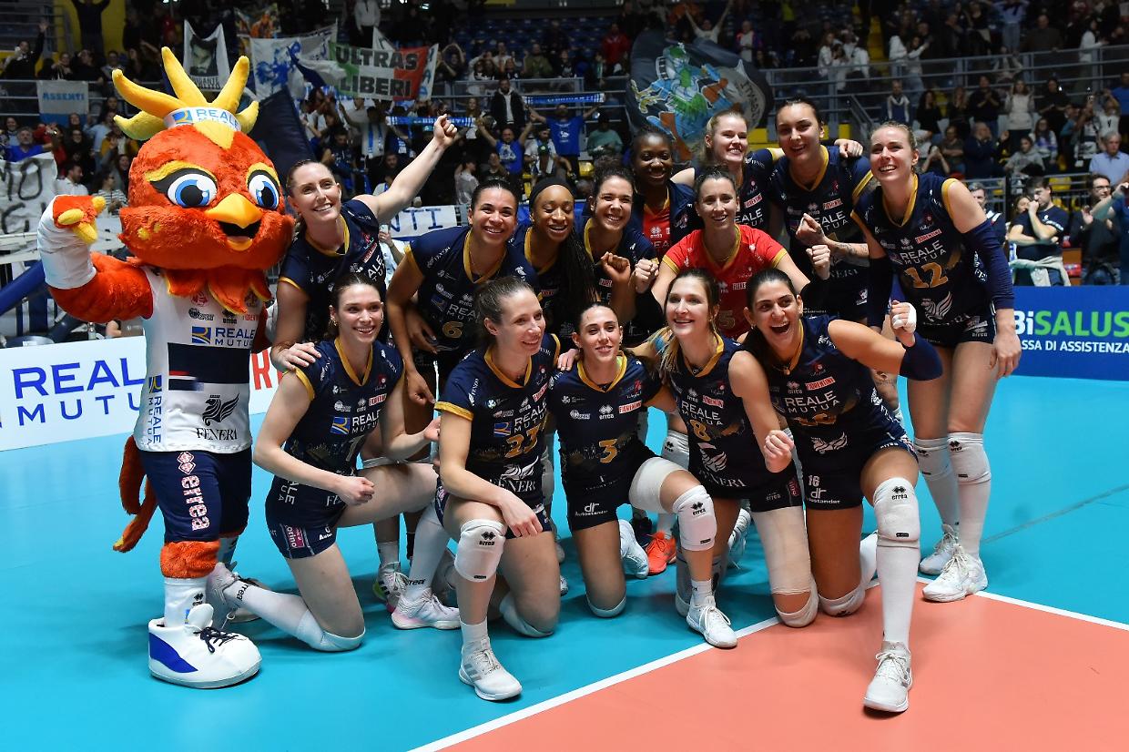 Chieri fa festa e va in semifinale della Cev Volleyball Cup