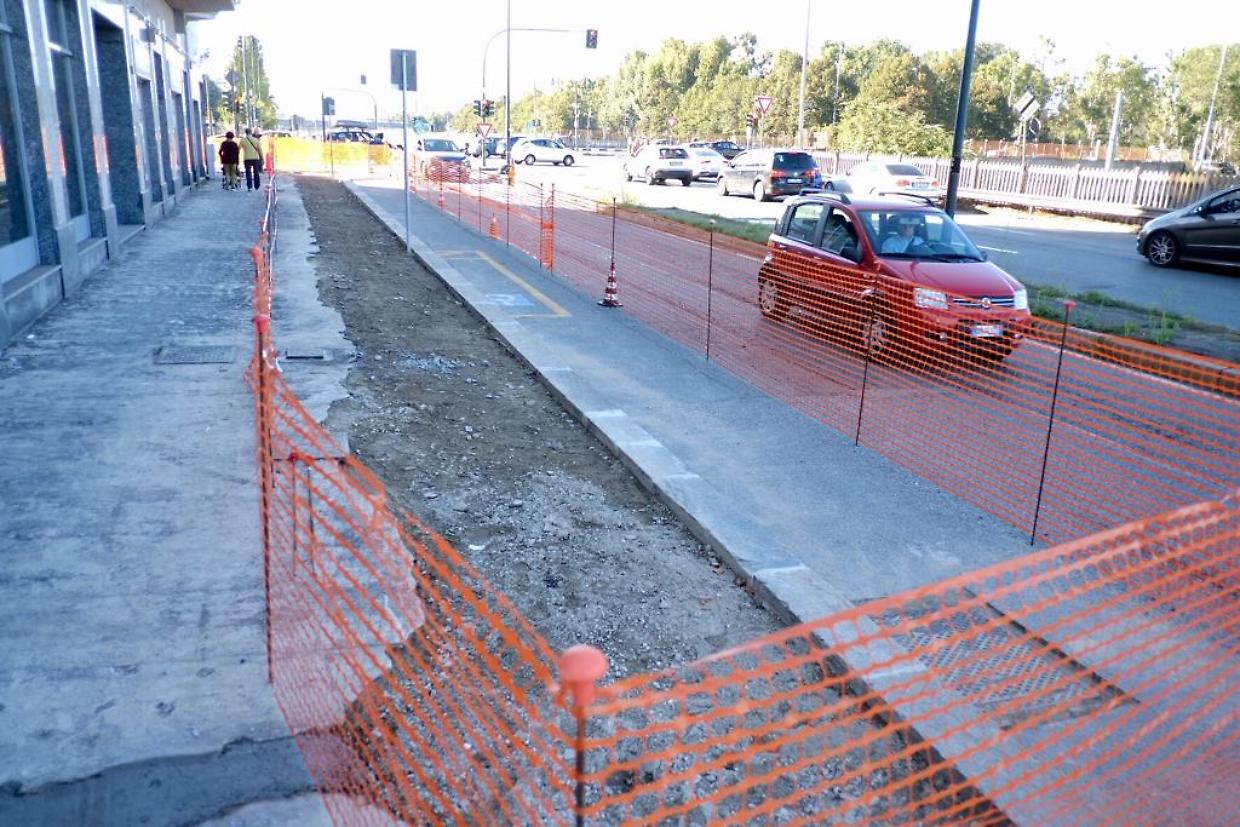 La ciclabile di via Tirreno
