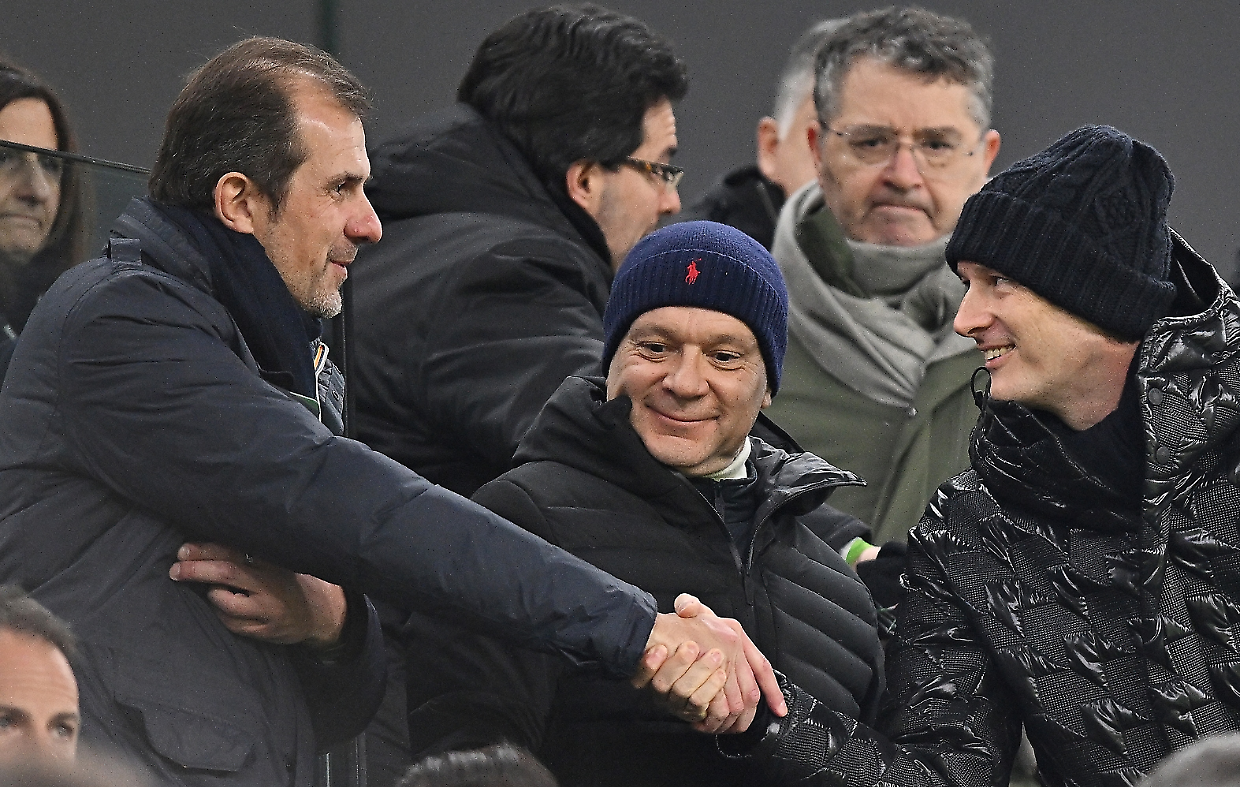 Da sinistra Francesco Calvo, l'ad bianconero Scanavino e il patron bianconero John Elkann