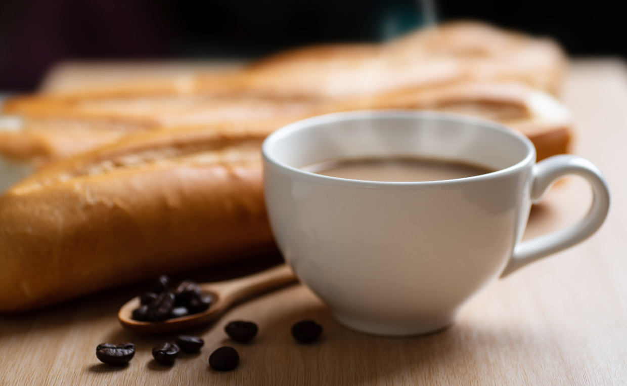 Baguette Café: l'incontro tra tradizione francese e artigianalità locale