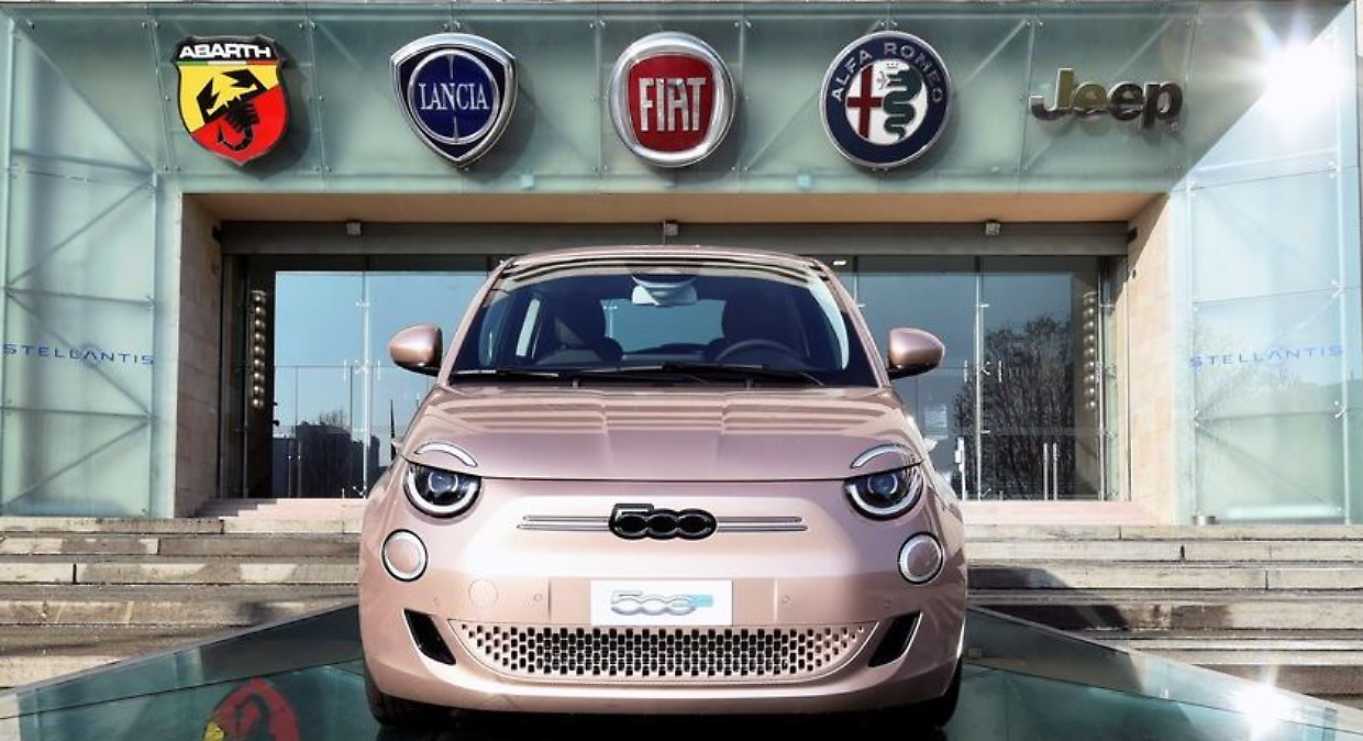 Stellantis, ecco la nuova Jeep Renegade. Addio diesel, sarà solo ibrida
