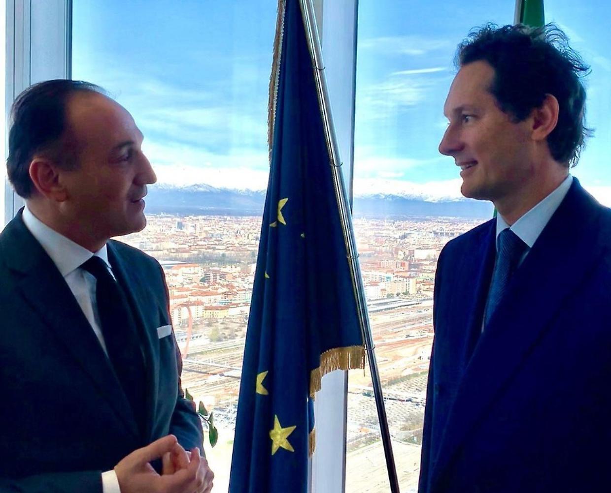 Stellantis, l'incontro segreto: Elkann da Cirio