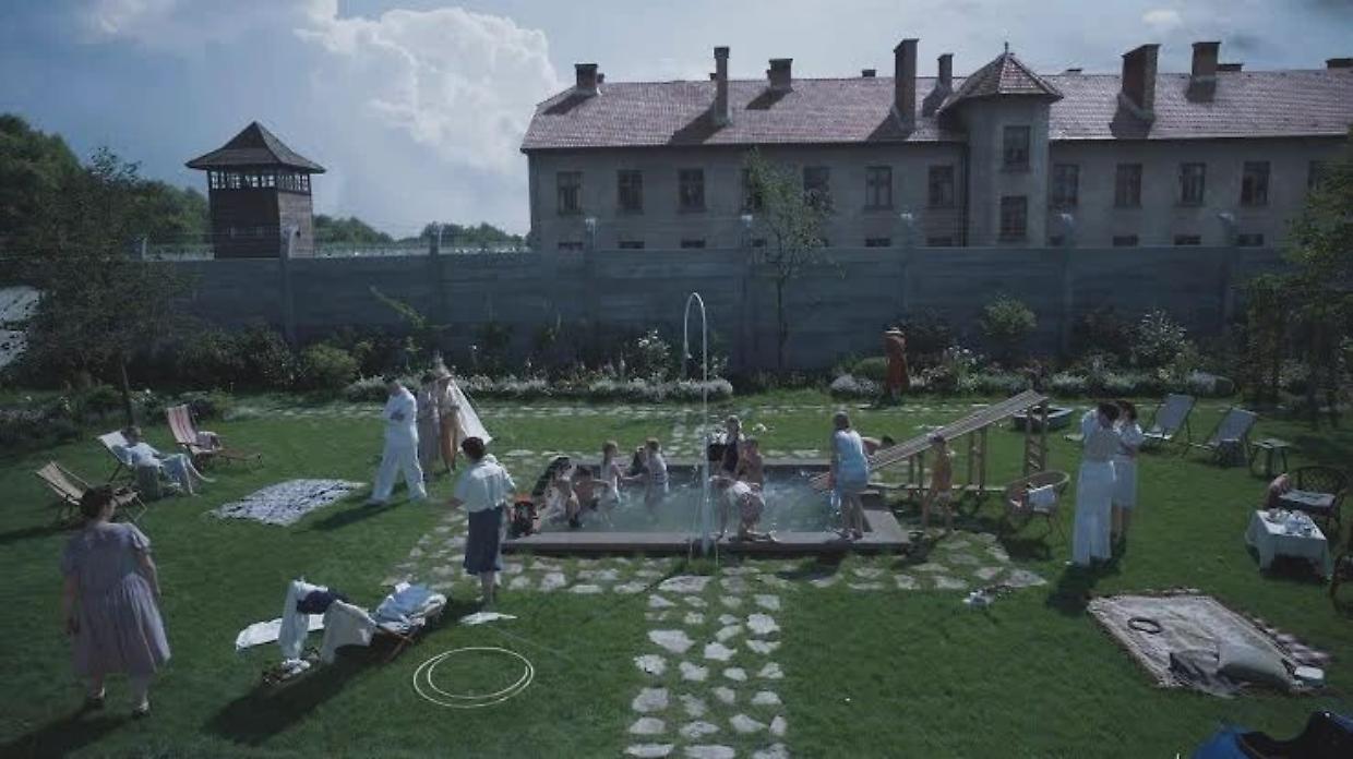 Scena tratta dal film "La zona d'interesse" (Fonte Instagram)